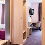 מלון Victor's Residenz-hotel גומרסבך