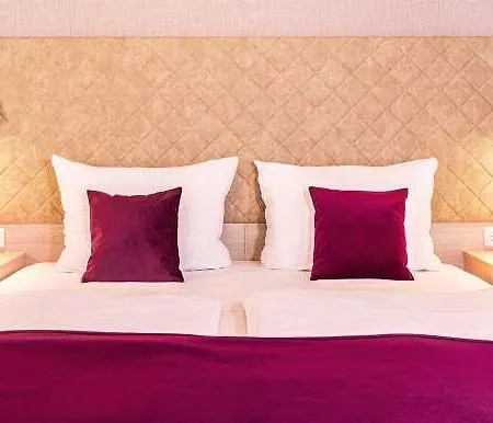 Hotel Victor's Residenz-hotel 4*