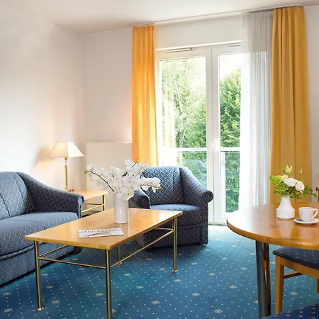 Victor's Residenz-hotel 4*