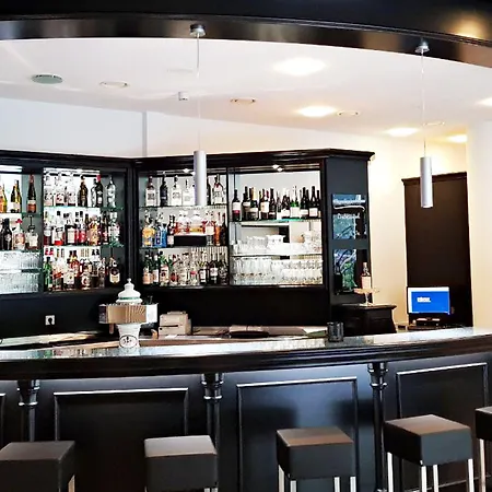 古默斯巴赫维克特住宅酒店 酒店
