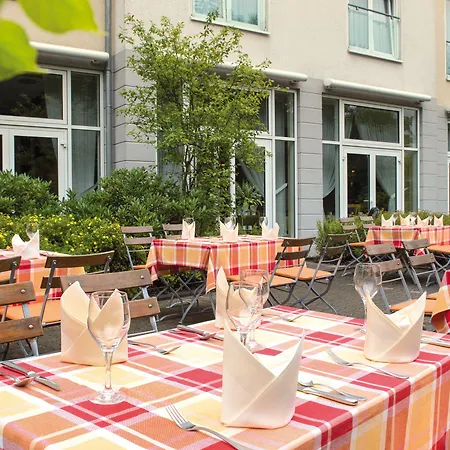 Victor's Residenz-hotel Hotel 4*