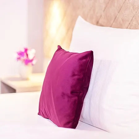 Victor's Residenz-hotel Hotel 4*