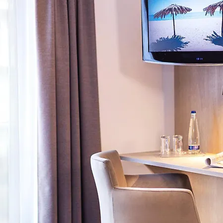 Victor's Residenz-hotel 4*