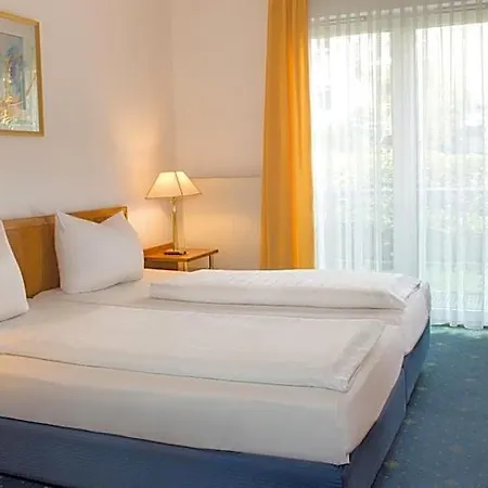 Hotel Victor's Residenz-hotel 4*