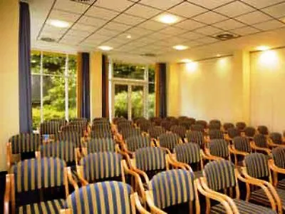 Hotel Victor's Residenz-hotel 4*