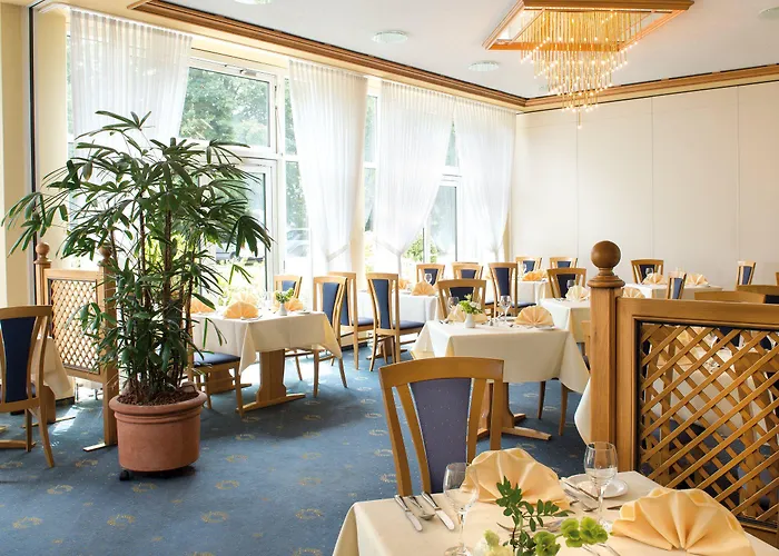 Victor's Residenz-hotel 4*