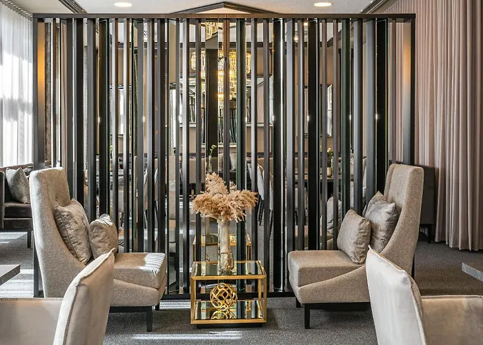 Victor's Residenz-hotel Hotel 4*